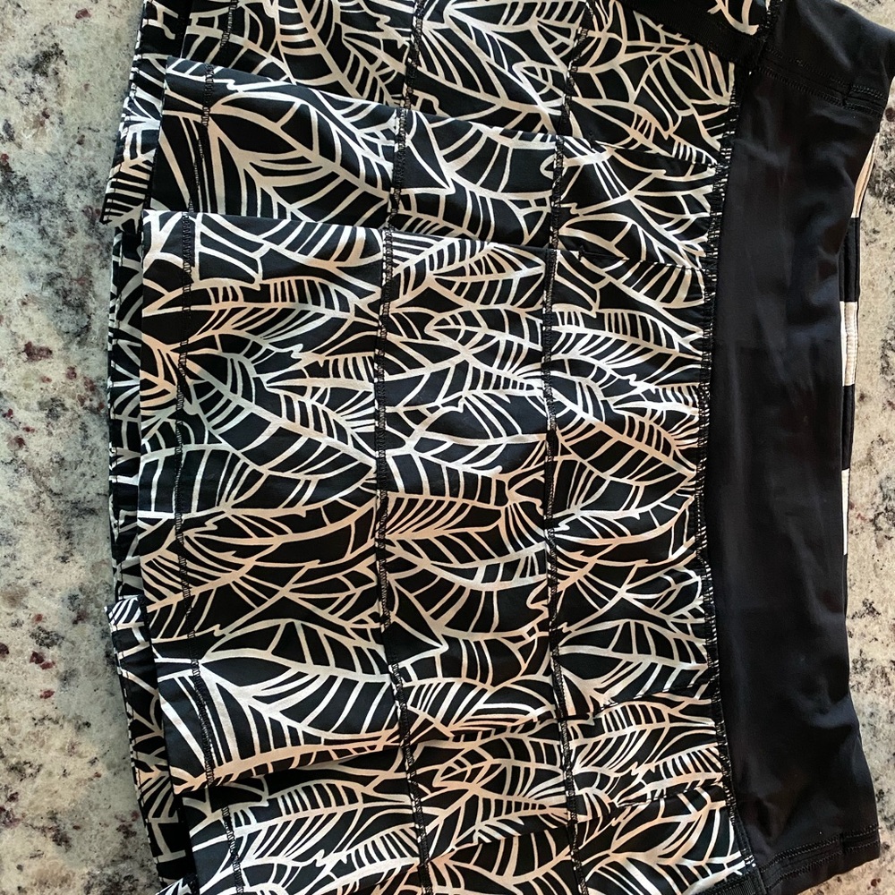 EUC PaceRival Skirt 10R